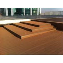 Decking compuesto del precio competitivo / Decking respetuoso del medio ambiente natural de WPC de la larga vida